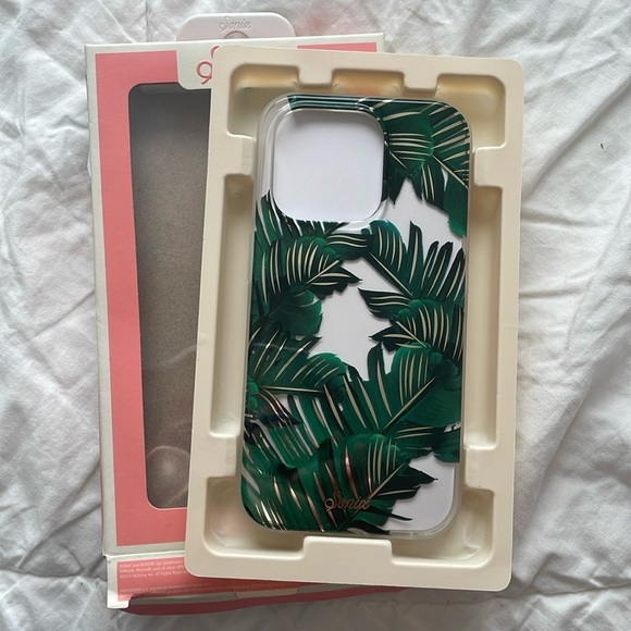 New Sonix Leaf MagSafe Compatible Phone Case for iPhone 15 Pro - Picture 1 of 5